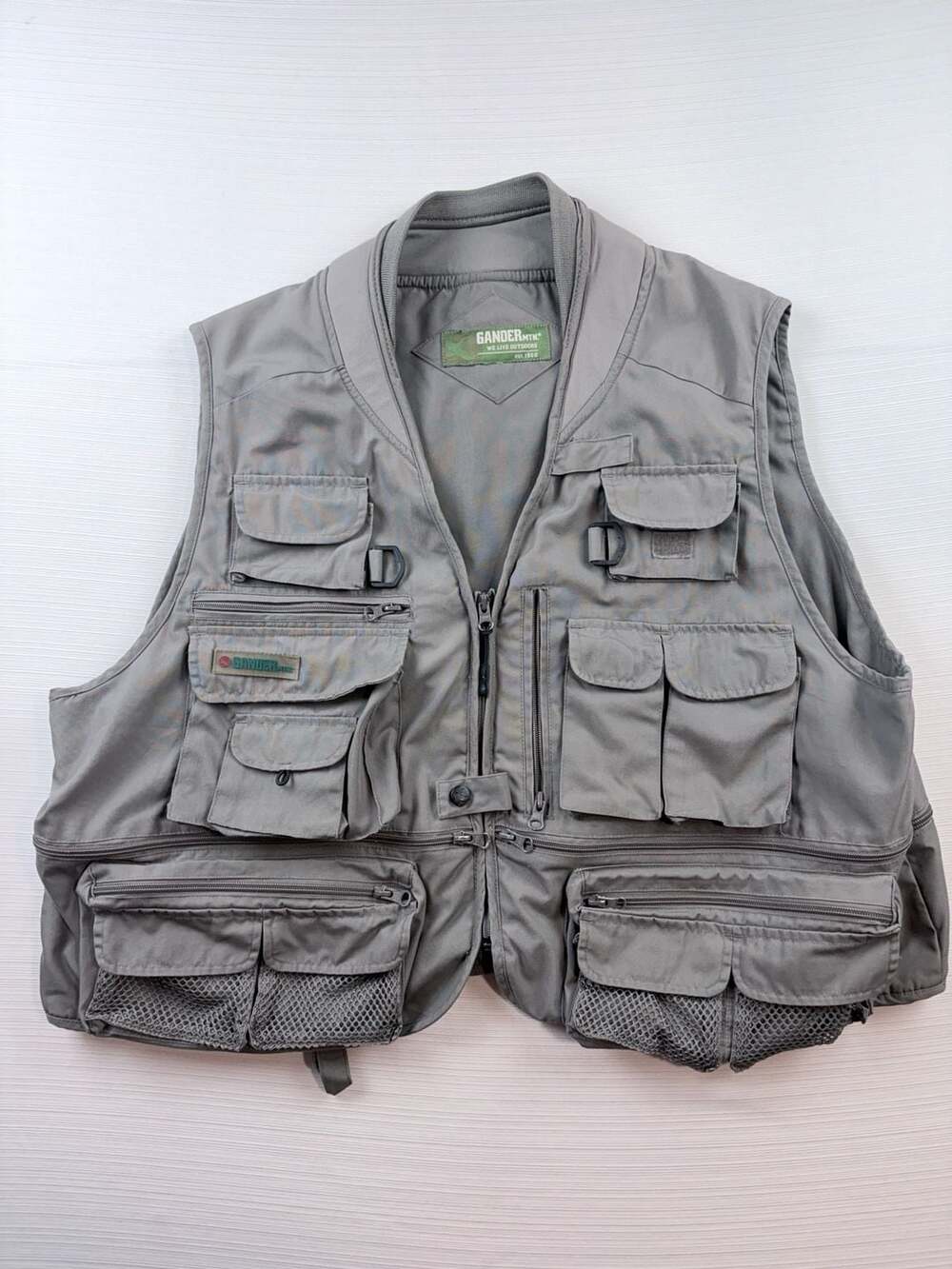 Gander Mountain Multi-Pocket Utility Fishing Vest Gray